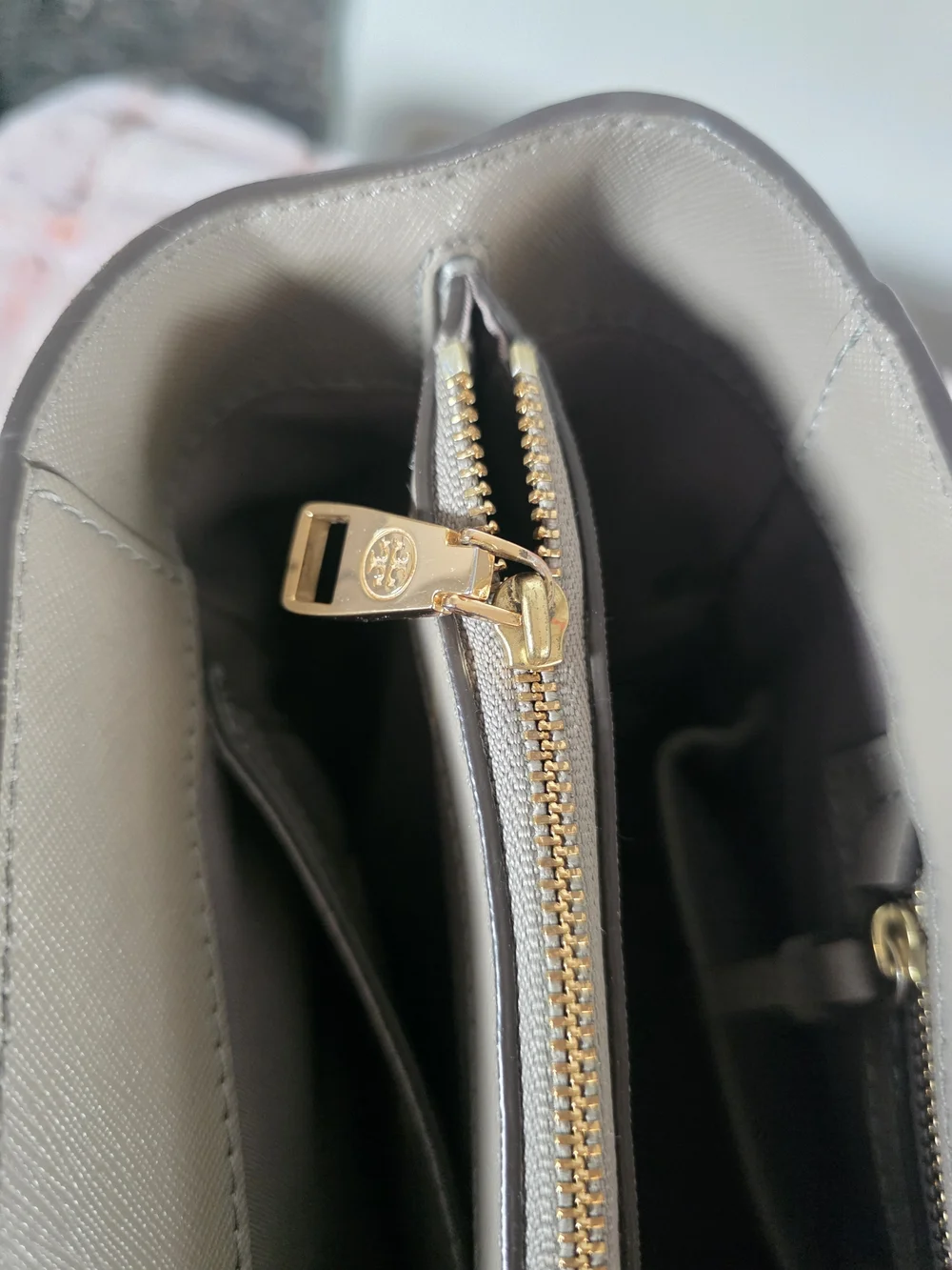 Tory Burch Robinson Tote